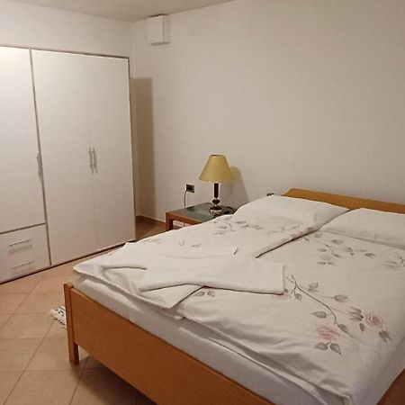 Apartma Marinka ピラン エクステリア 写真